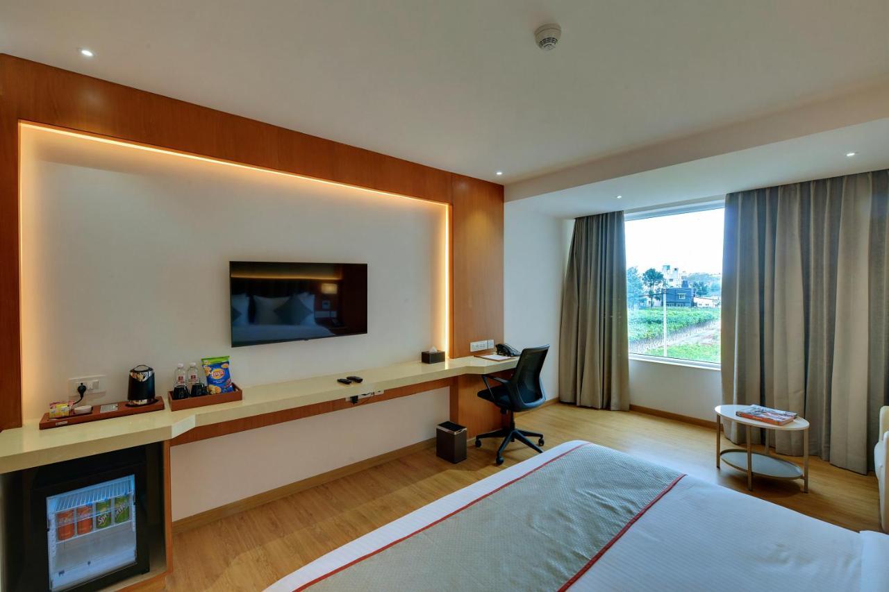 Clarion Hotel Bangalore Yesvantpur Εξωτερικό φωτογραφία