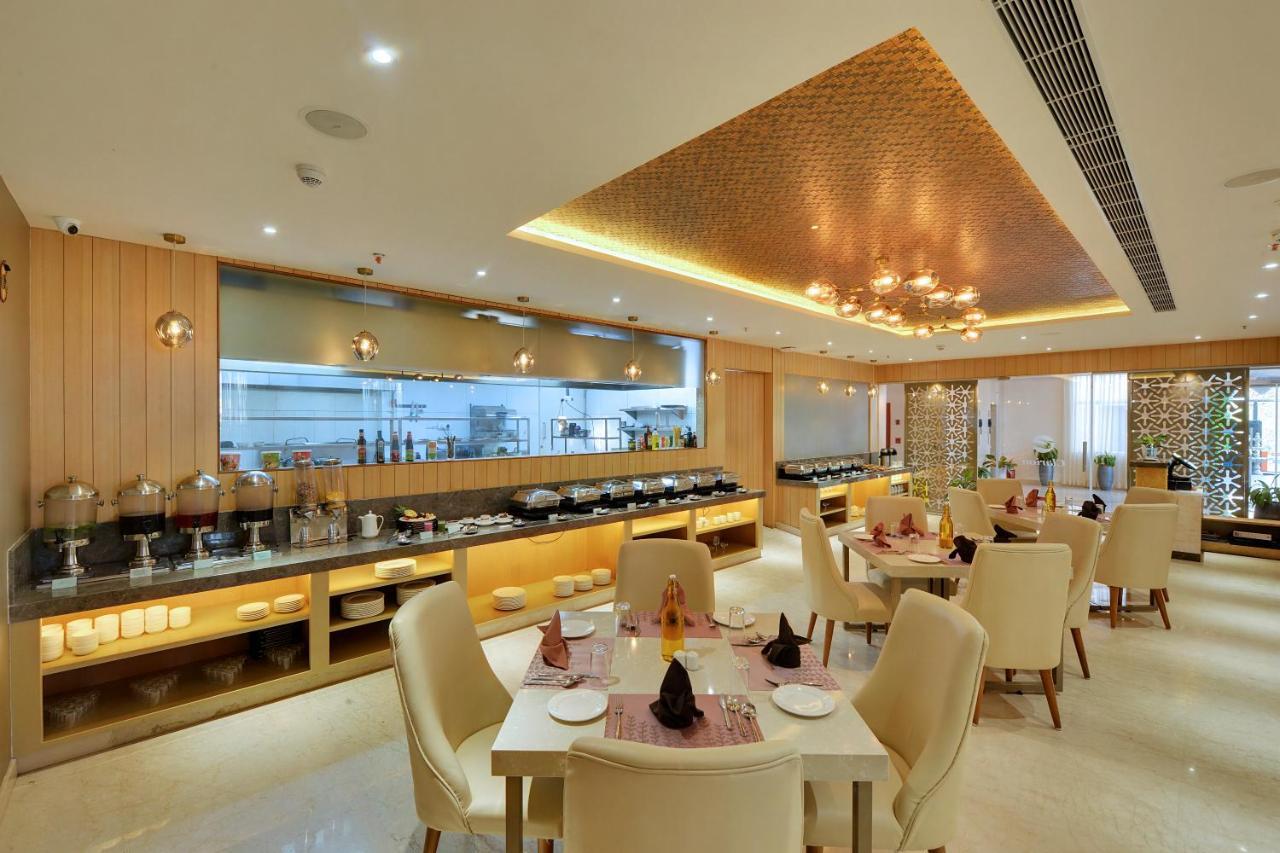 Clarion Hotel Bangalore Yesvantpur Εξωτερικό φωτογραφία